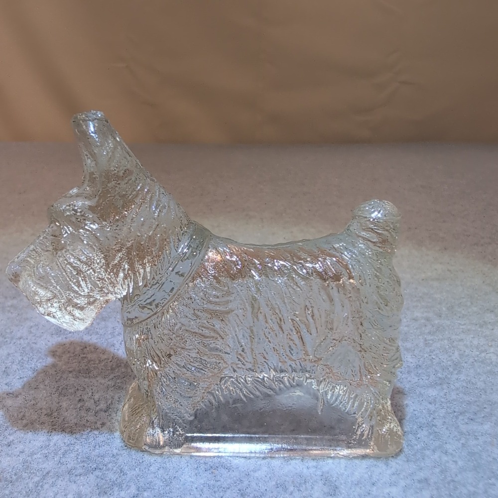 Vintage Clear Pressed Glass Scottish Terrier Scottie Dog Figurine Paperweight - Picture 1 of 3